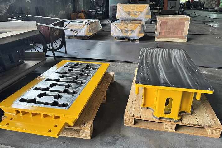 Hollow Block Concrete Mould
